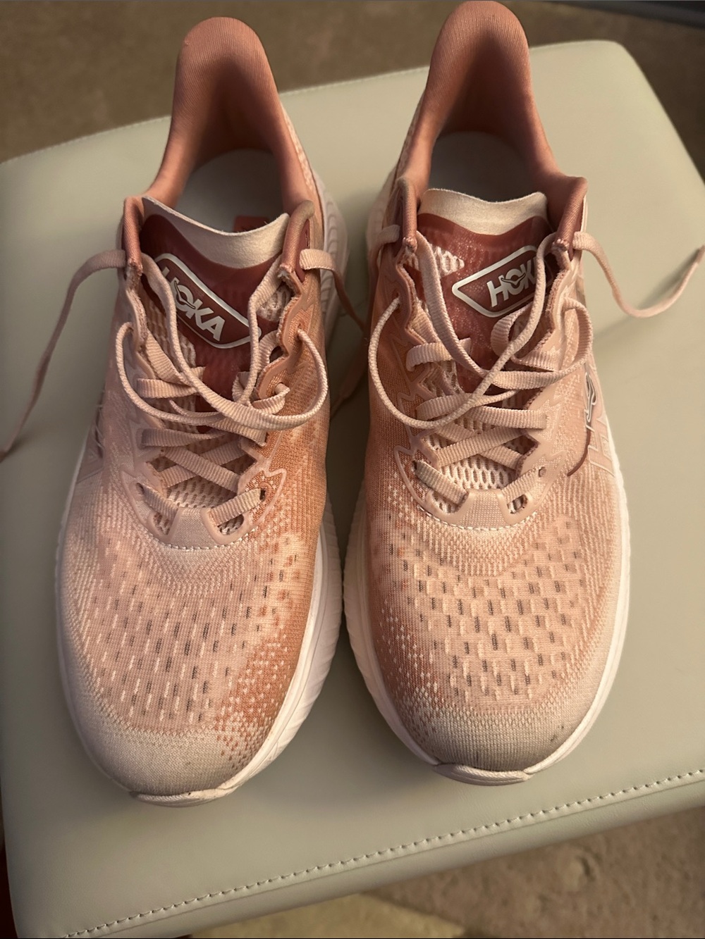 Hoka Mach 6 women’s running shoes. - Picture 7 of 10
